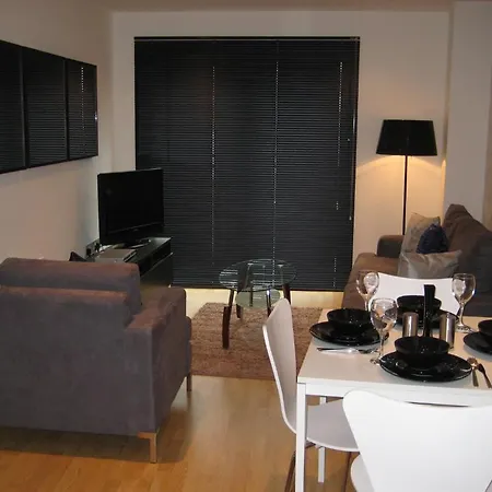 Woodlock Apartments Apartment *