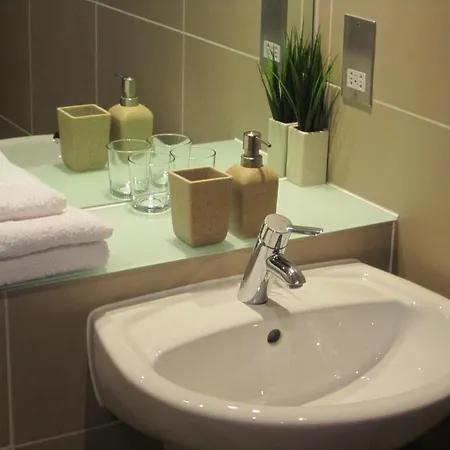 Woodlock Apartments Apartment Leeds (West Yorkshire)
